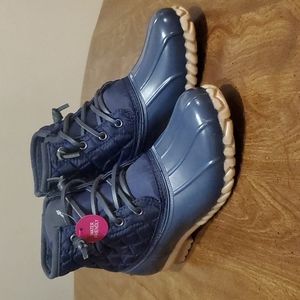 SO Navy Wombat Duck Boots size 7